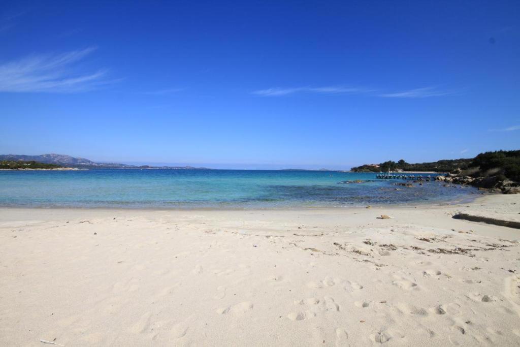 Le Perle Di Golfo Aranci Villa Luaran gambar