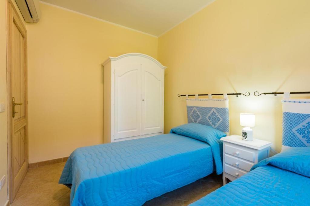 Le Perle Di Golfo Aranci Villa Luaran gambar