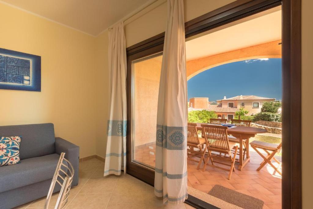 Le Perle Di Golfo Aranci Villa Luaran gambar