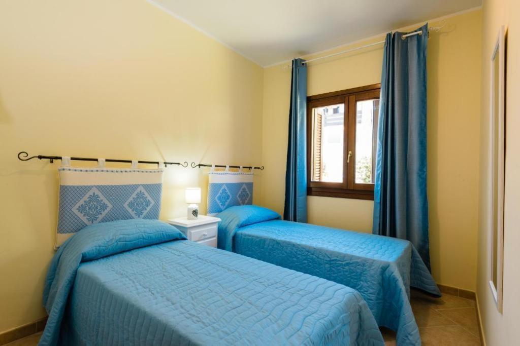 Le Perle Di Golfo Aranci Villa Luaran gambar
