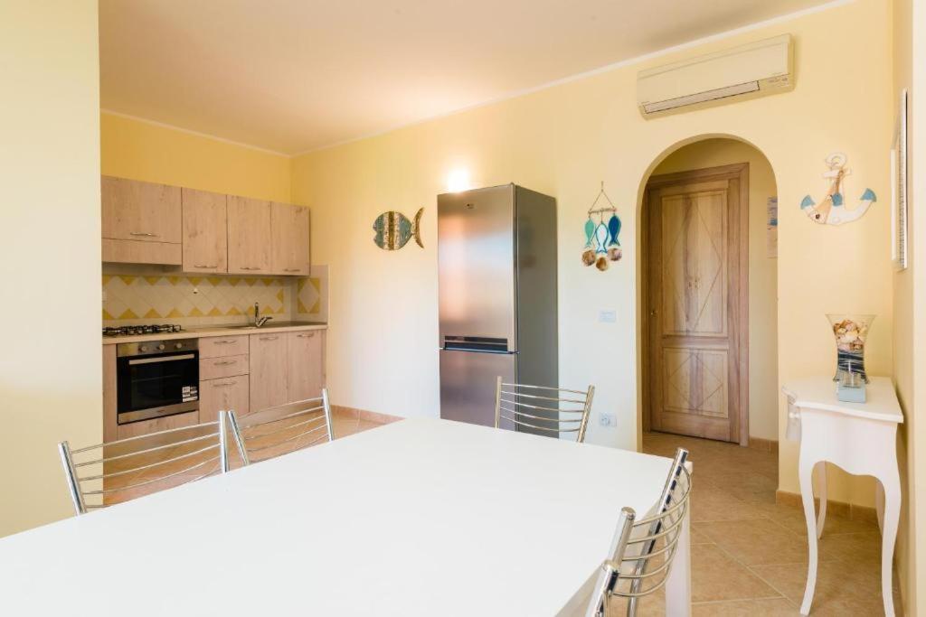 Le Perle Di Golfo Aranci Villa Luaran gambar