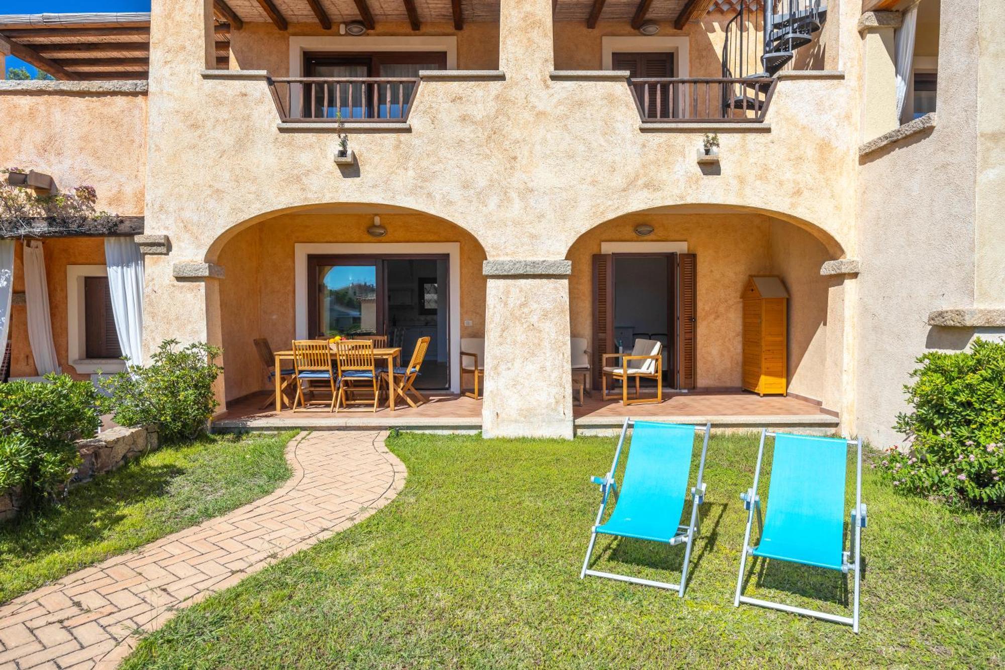 Le Perle Di Golfo Aranci Villa Luaran gambar
