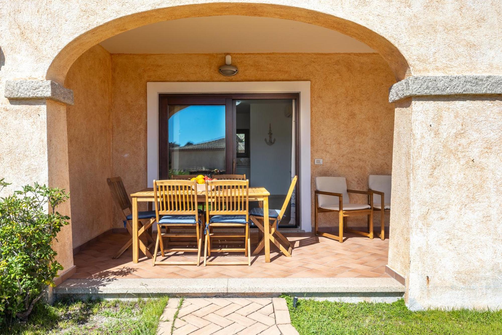Le Perle Di Golfo Aranci Villa Luaran gambar