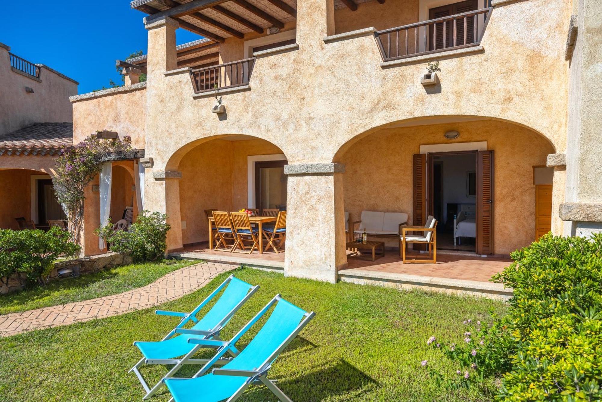 Le Perle Di Golfo Aranci Villa Luaran gambar