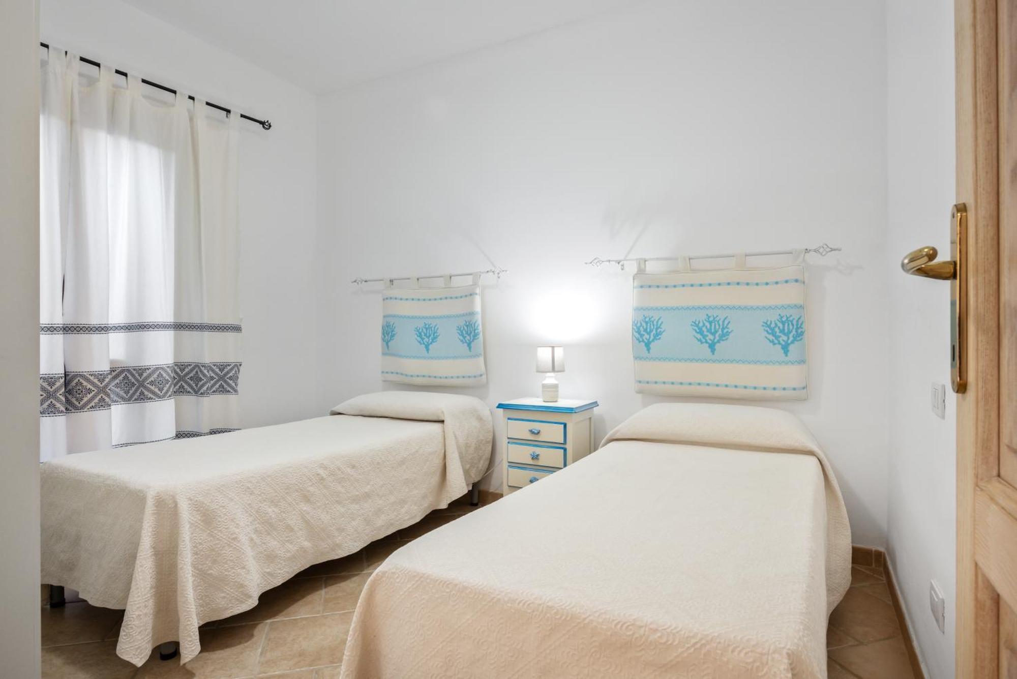Le Perle Di Golfo Aranci Villa Luaran gambar