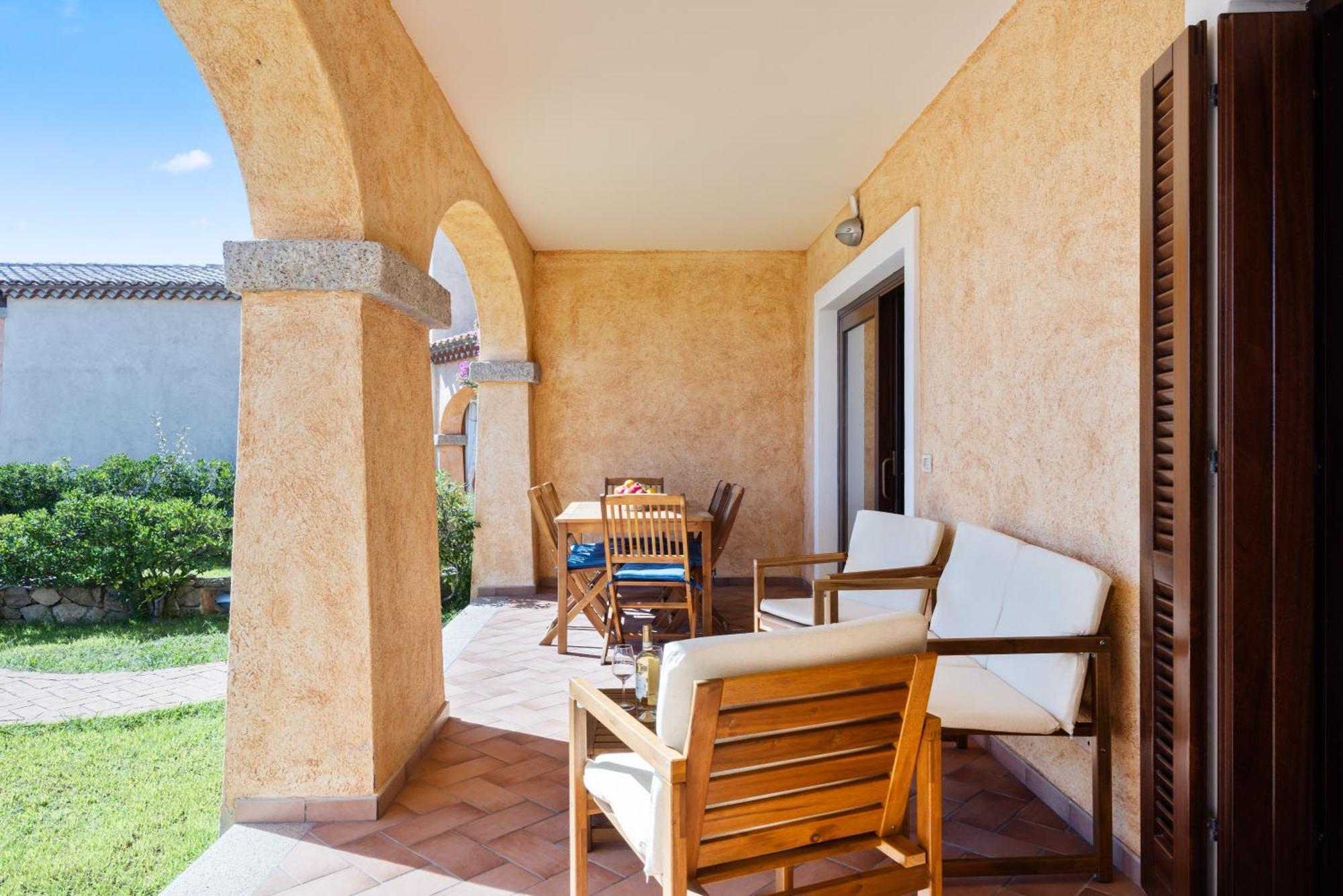 Le Perle Di Golfo Aranci Villa Luaran gambar